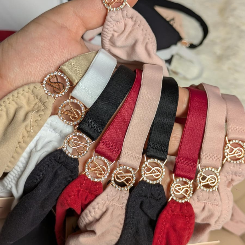 Victoria's Secret Signature Bra Set