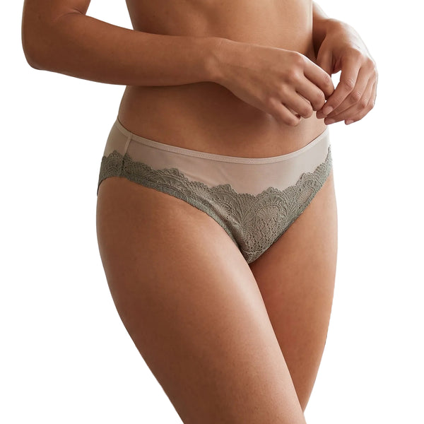 Elegant Lace Trim Briefs